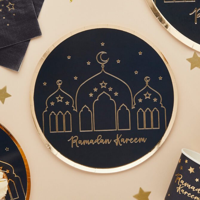 Black and Gold Ramadan Kareem Plates