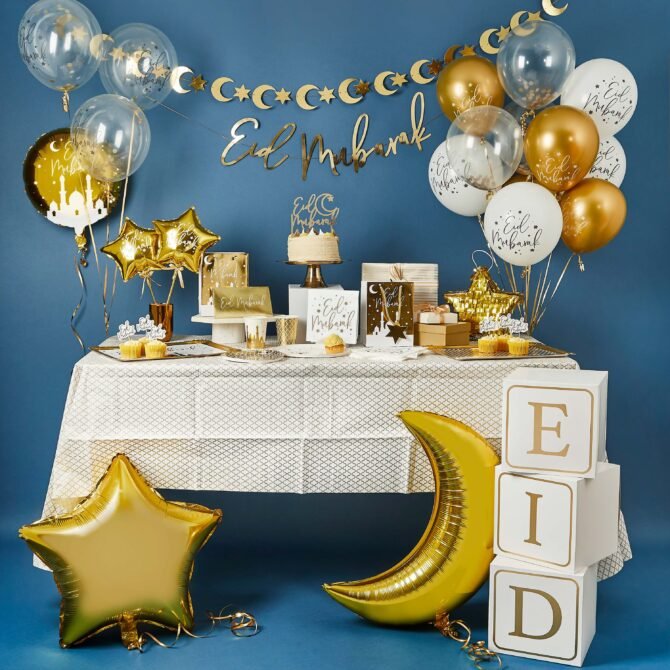 White and Gold Eid Mubarak Plates - Pack of 8 - Image 2