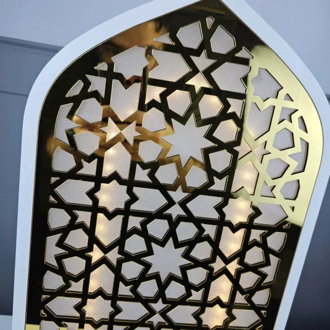 White with Gold Acrylic Light up Minaret - Image 3