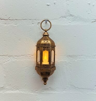 Set of 6 Antique Style Mini Hanging LED Lanterns