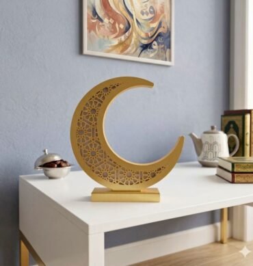 Gold Light up Moon Crescent Decoration
